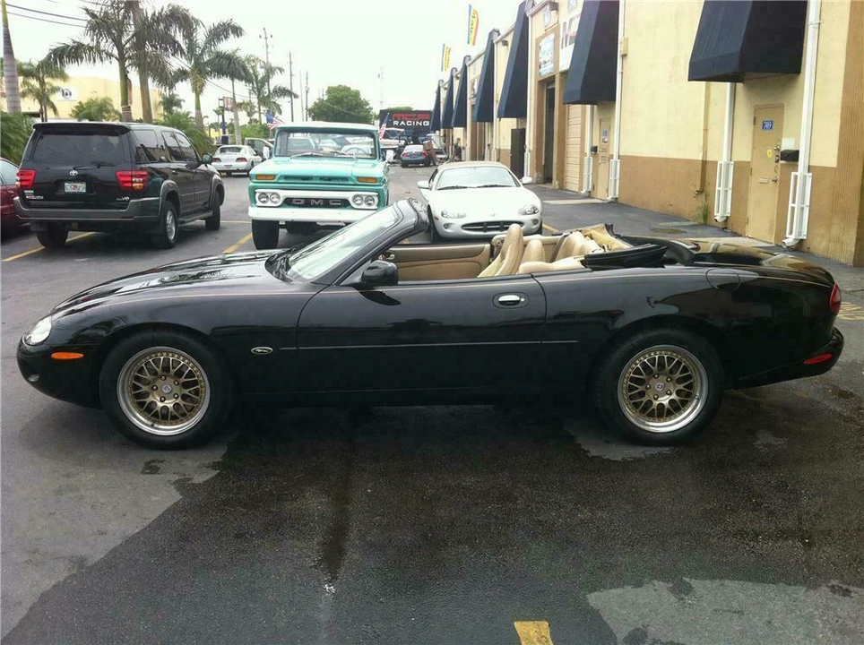 1999 Jaguar X100 XK8 - Image 5 of 5