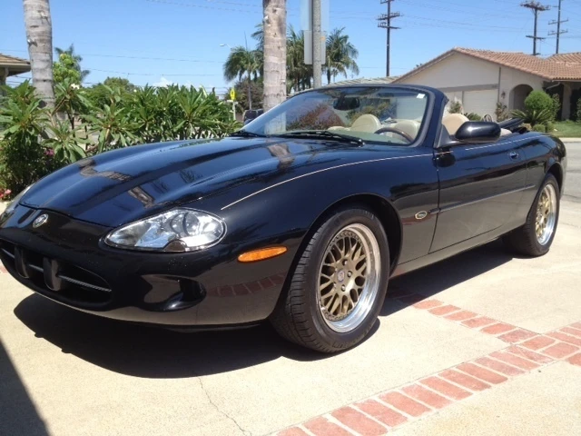 1999 Jaguar X100 XK8 - Image 2 of 5