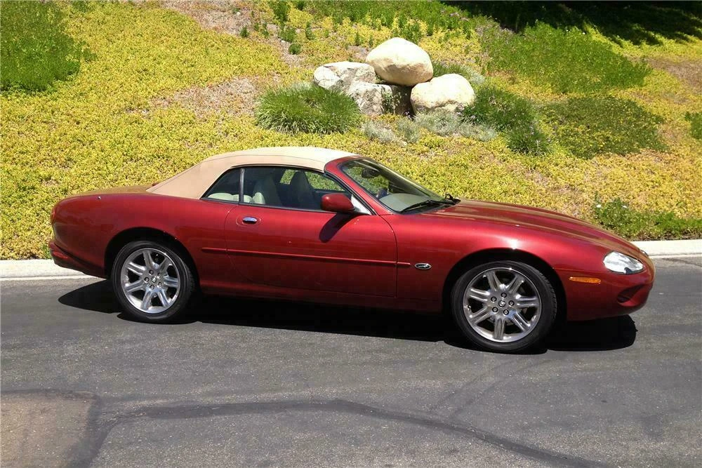 1999 Jaguar X100 XK8 - Image 2 of 5