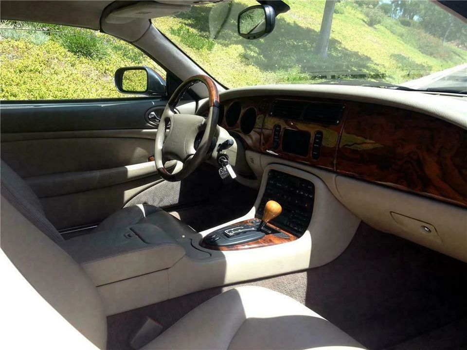 1999 Jaguar X100 XK8 - Image 4 of 5
