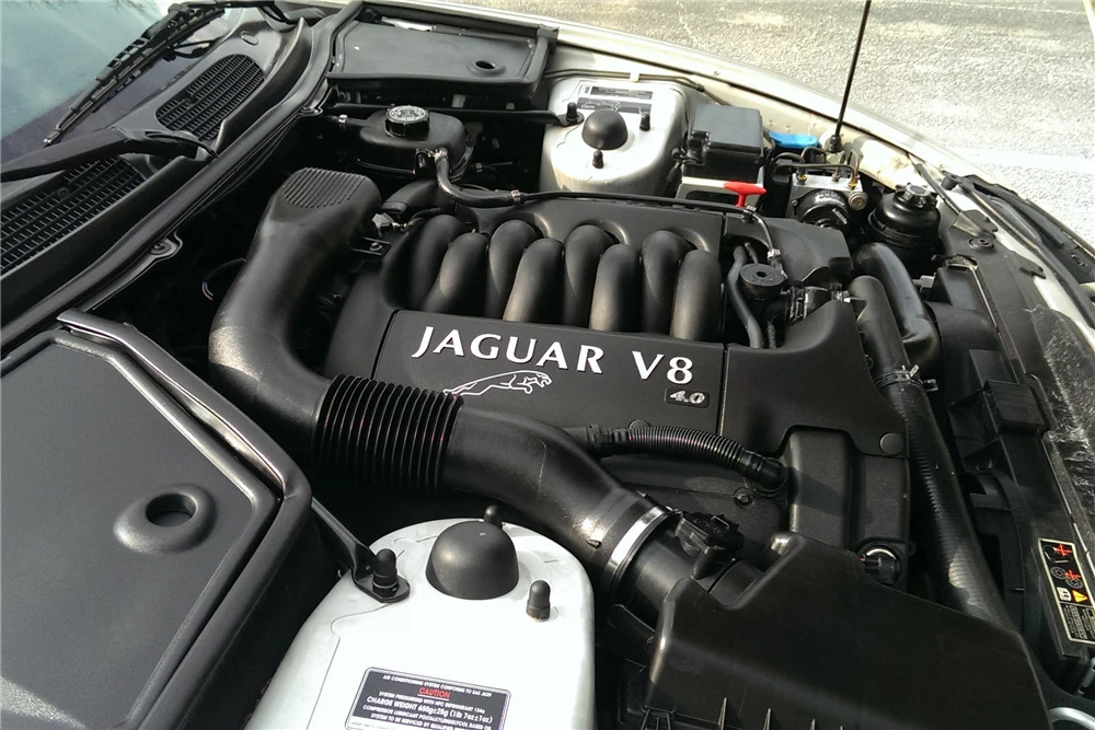 1999 Jaguar X100 XK8 - Image 2 of 5