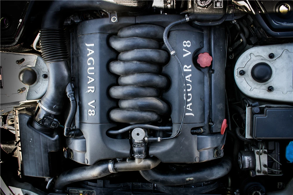 1999 Jaguar X100 XK8 - Image 3 of 5