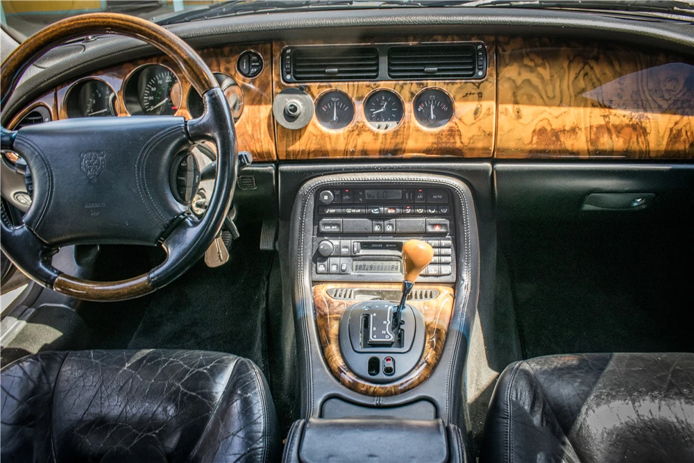 1999 Jaguar X100 XK8 - Image 4 of 5