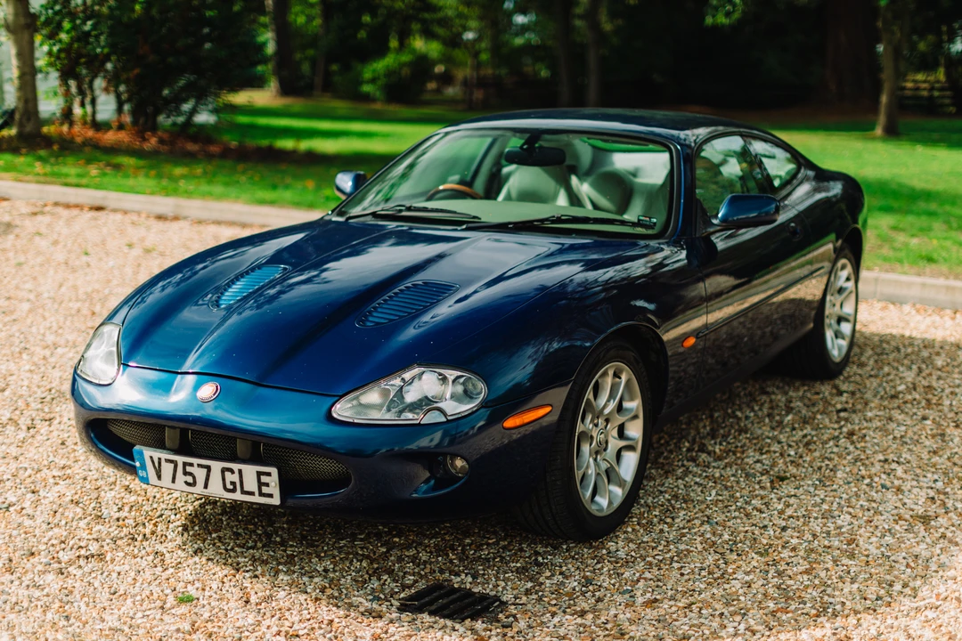 1999 Jaguar X100 XKR - Image 2 of 31