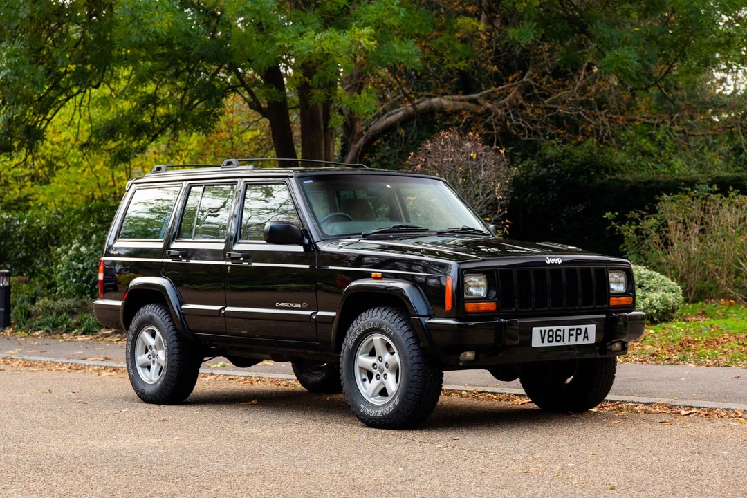 1999 Jeep XJ Cherokee - Image 2 of 31
