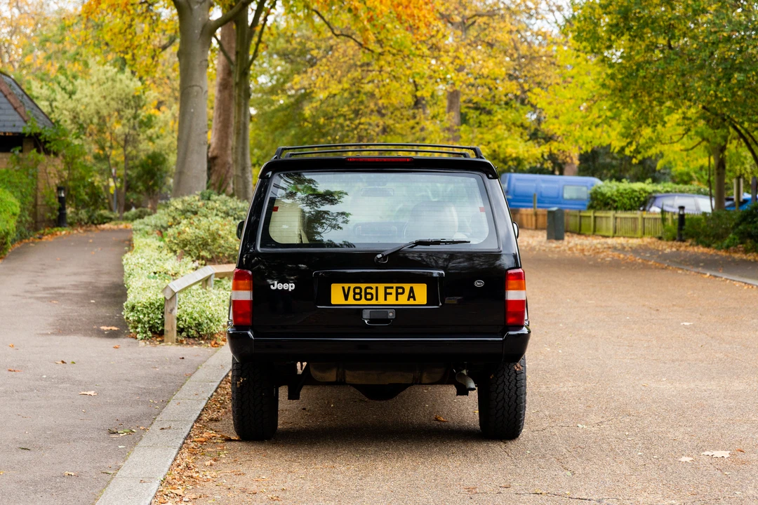 1999 Jeep XJ Cherokee - Image 16 of 31