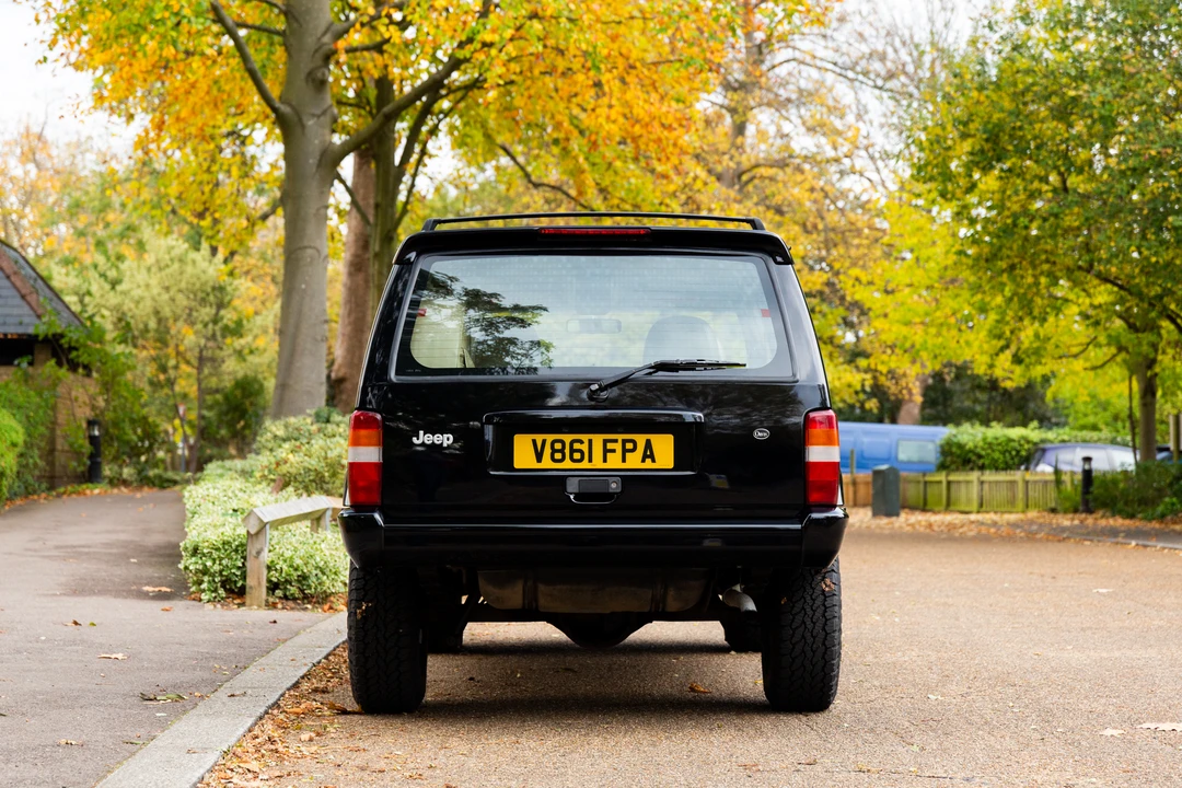 1999 Jeep XJ Cherokee - Image 17 of 31