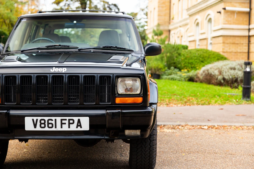 1999 Jeep XJ Cherokee - Image 26 of 31