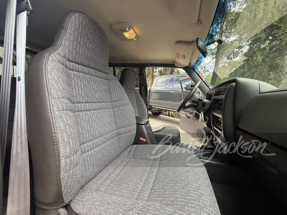 1999 Jeep XJ Cherokee - Image 12 of 22