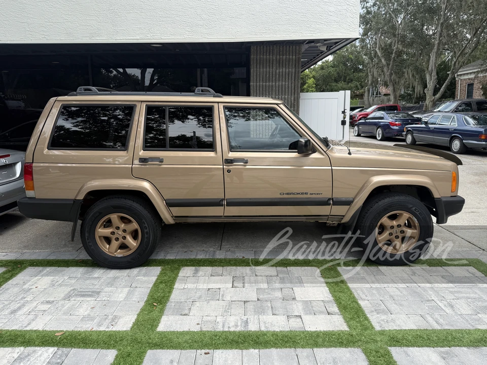 1999 Jeep XJ Cherokee - Image 3 of 22