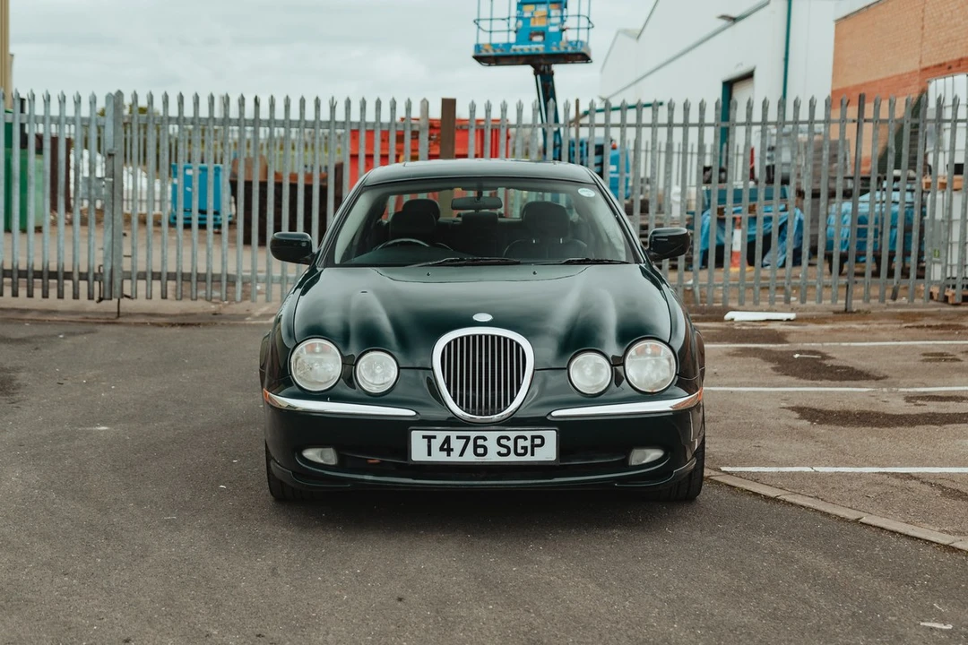 1999 Jaguar S-Type 2nd Gen - Image 5 of 11
