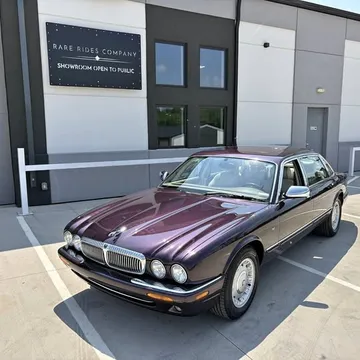 1999 Jaguar Vanden Plas