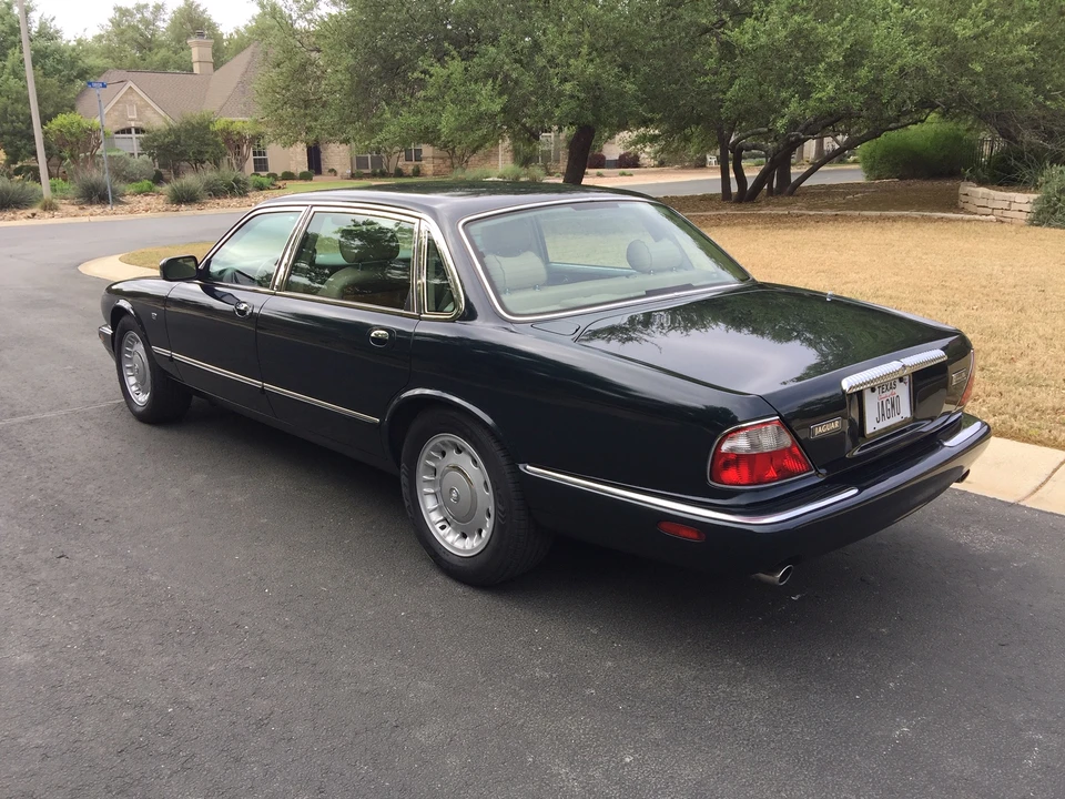 1999 Jaguar X308 XJ - Image 3 of 31
