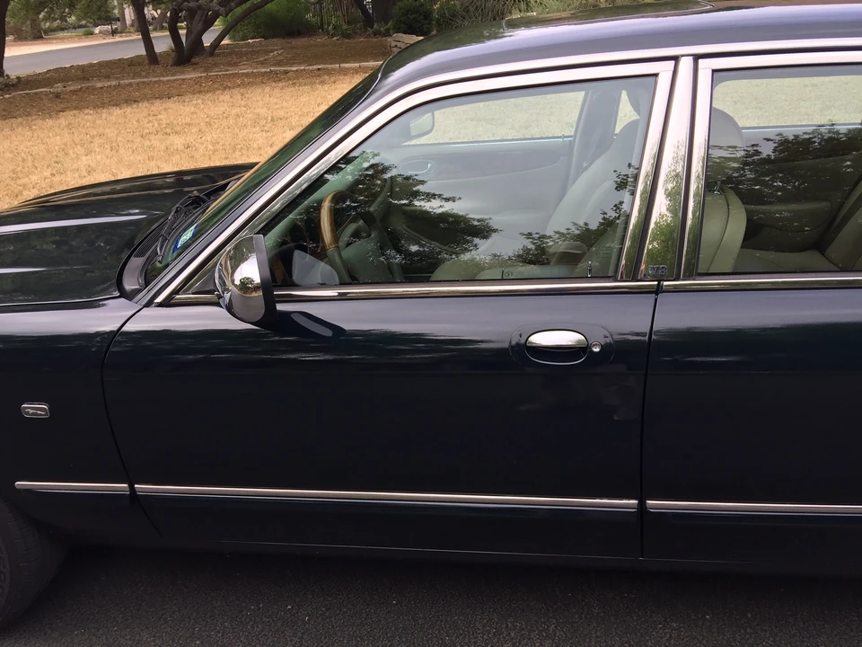 1999 Jaguar X308 XJ - Image 14 of 31