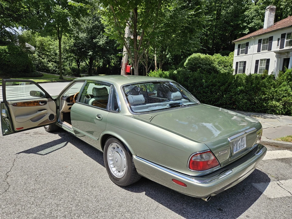 1999 Jaguar X308 XJ - Image 16 of 31