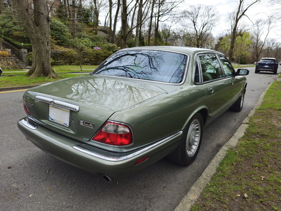 1999 Jaguar X308 XJ - Image 11 of 31