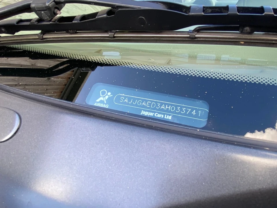 1999 Jaguar X100 XK8 - Image 23 of 30