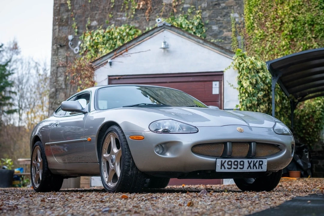 1999 Jaguar X100 XKR - Image 11 of 30