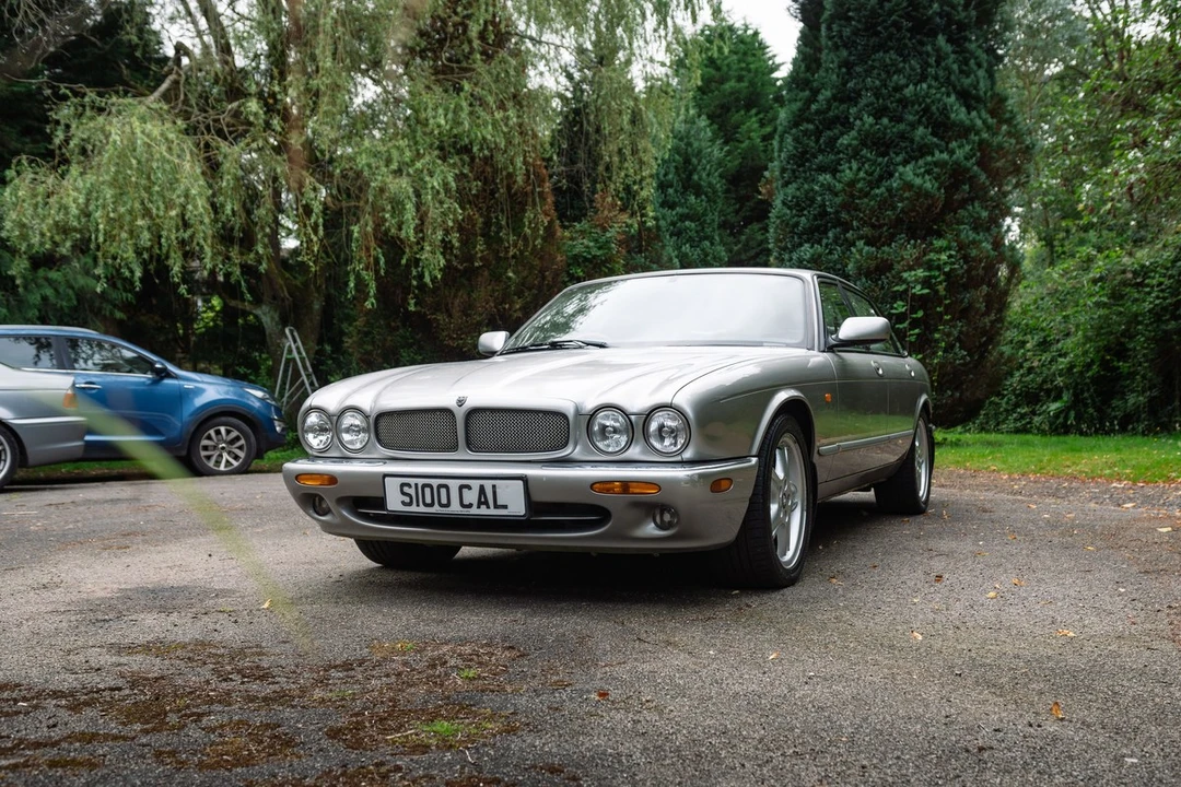 1999 Jaguar X308 XJR - Image 5 of 30