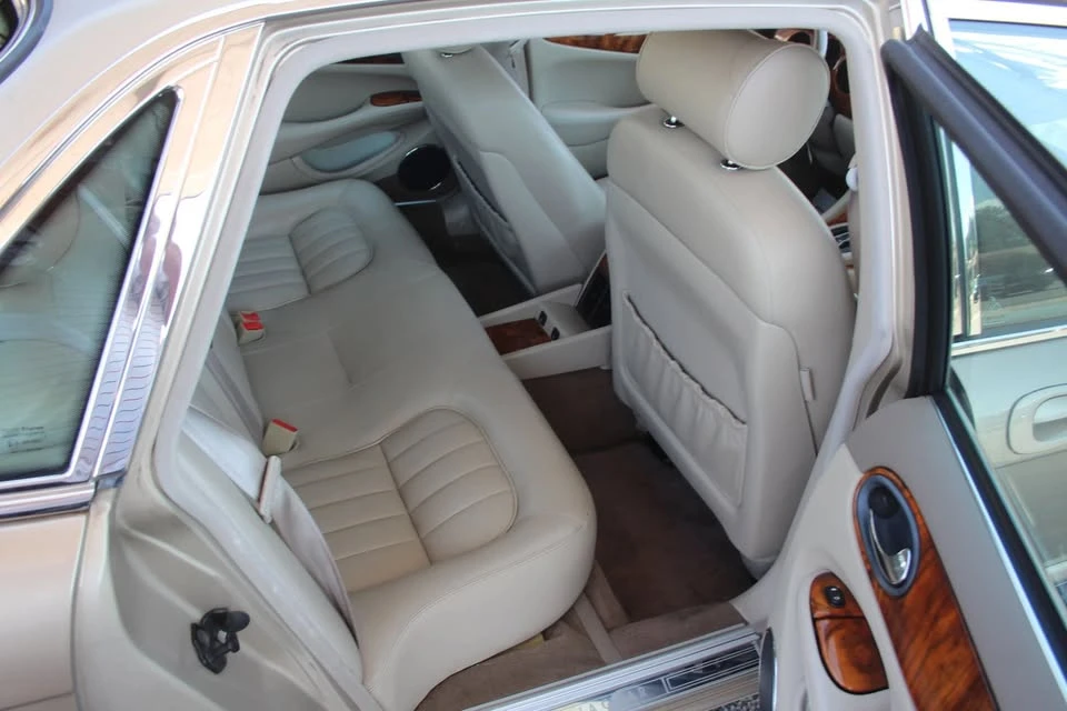 1999 Jaguar X308 XJ - Image 6 of 16