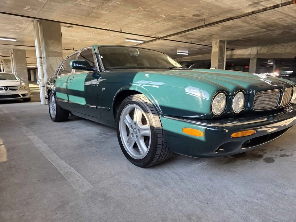 1999 Jaguar X308 XJR - Image 7 of 14