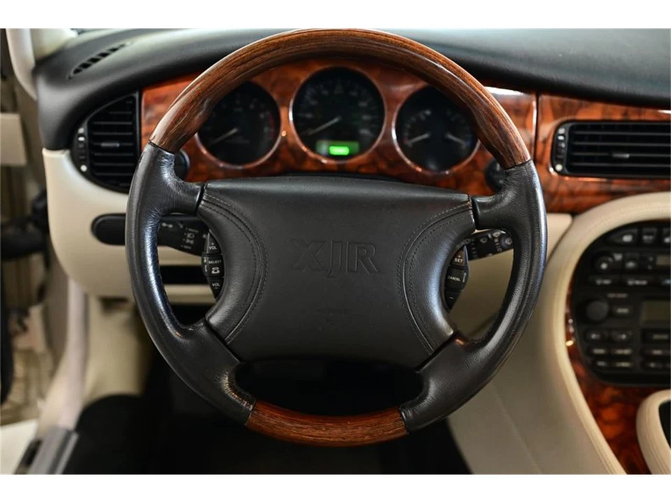 1999 Jaguar X308 XJ - Image 18 of 31