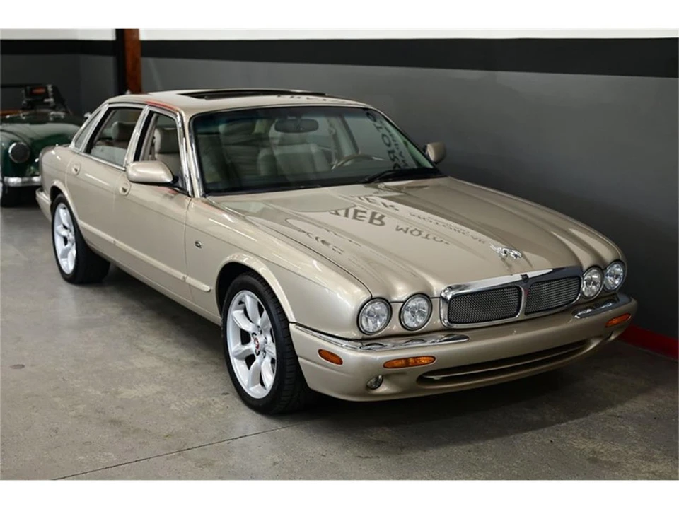 1999 Jaguar X308 XJ - Image 14 of 31