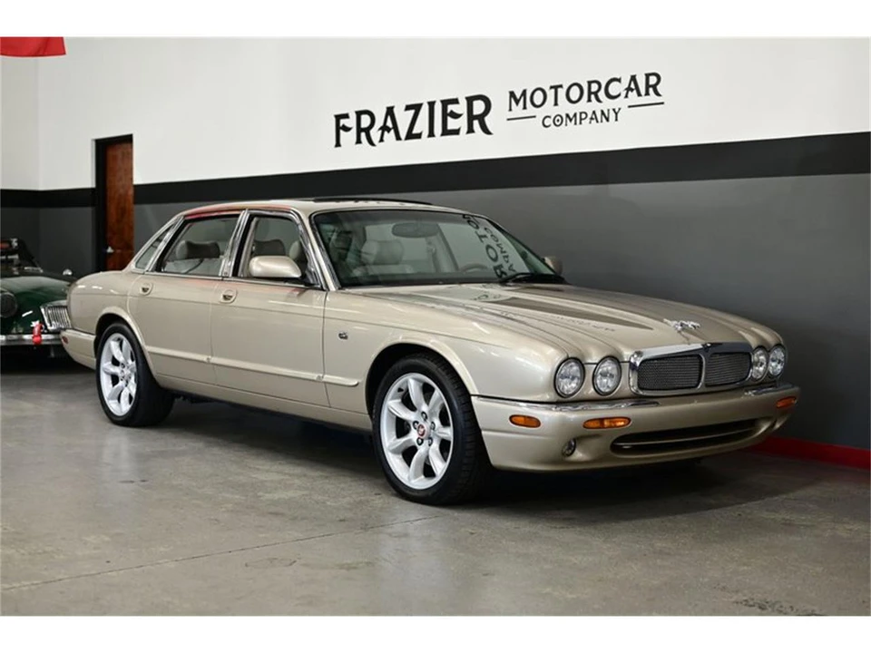 1999 Jaguar X308 XJ - Image 13 of 31