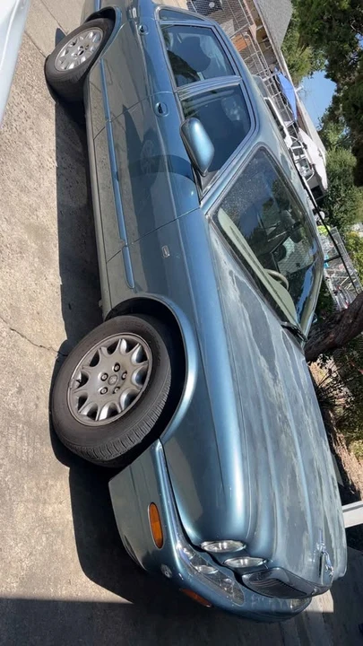 1999 Jaguar XJ Series 4 - Image 2 of 6