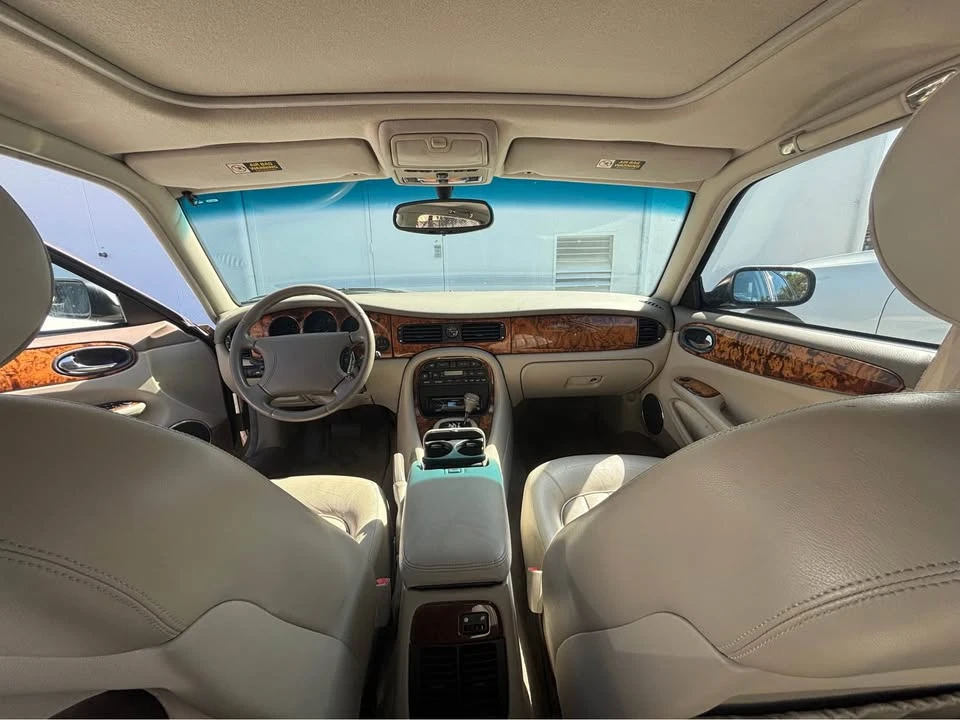 1999 Jaguar XJ Series 4 - Image 7 of 19