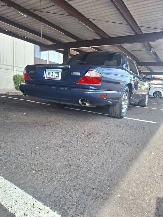 1999 Jaguar X308 XJR - Image 2 of 8