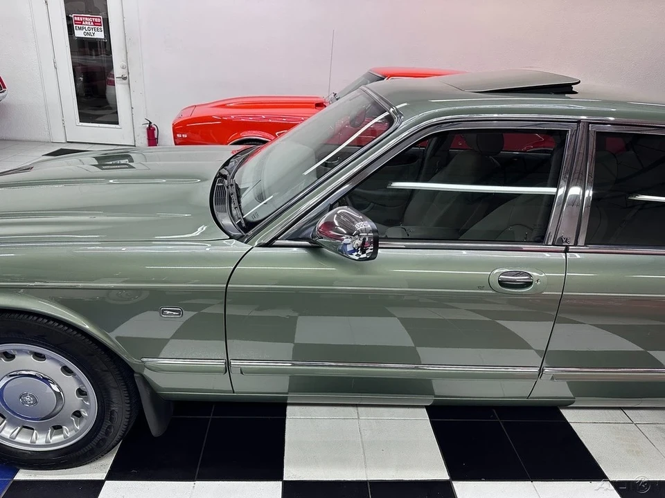 1999 Jaguar X308 XJ - Image 17 of 21
