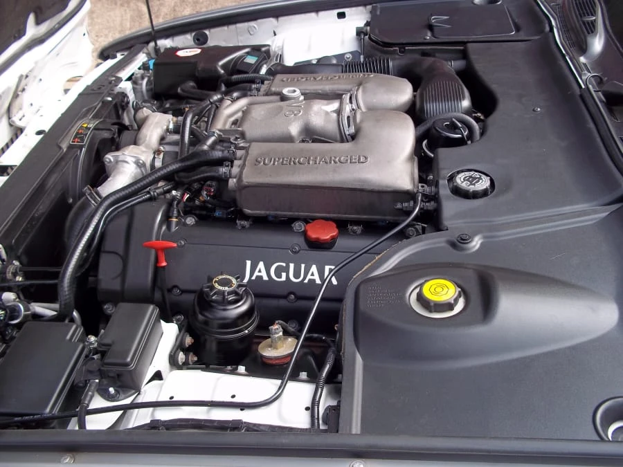 1999 Jaguar X308 XJ - Image 5 of 10