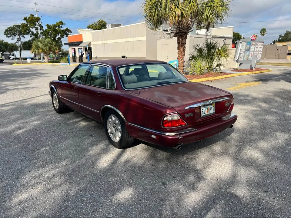 1999 Jaguar X308 XJ - Image 3 of 18