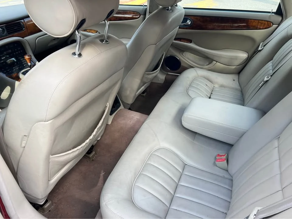 1999 Jaguar X308 XJ - Image 11 of 18