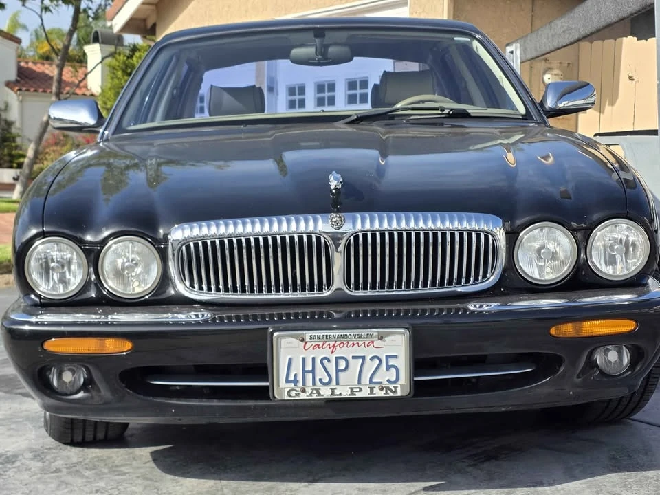 1999 Jaguar X308 XJ - Image 3 of 11