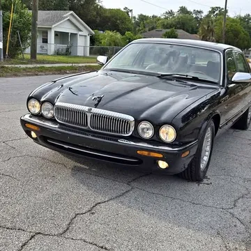 1999 Jaguar XJ Vanden Plas