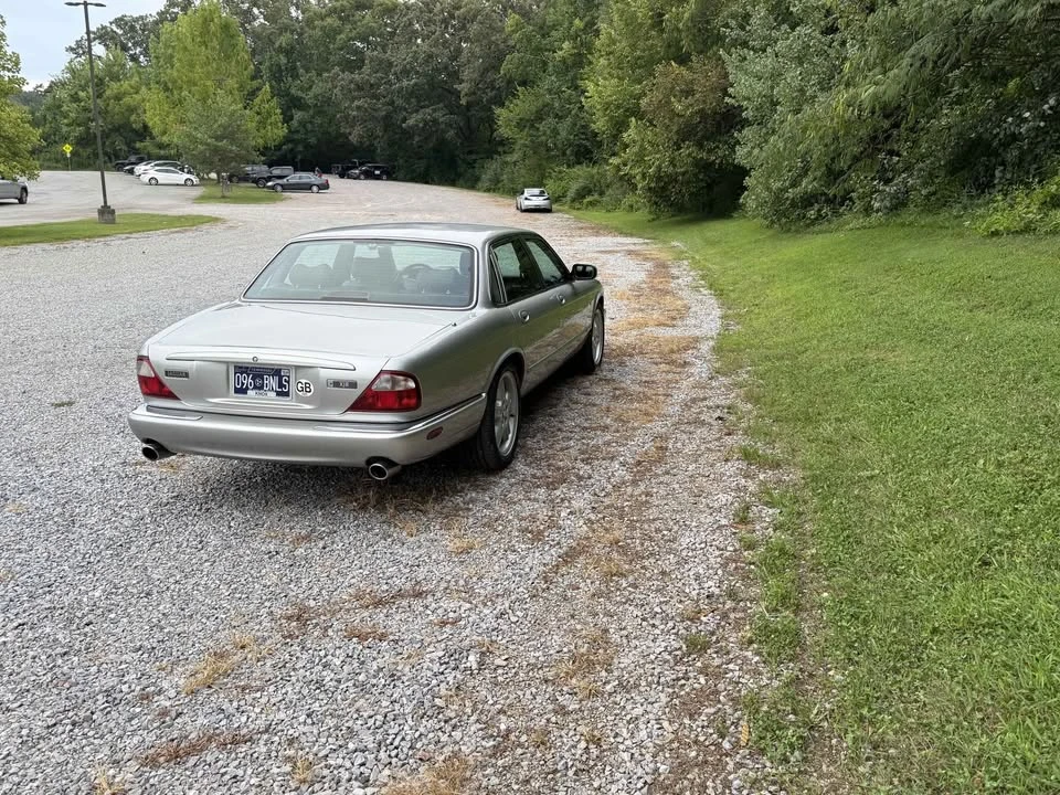 1999 Jaguar X308 XJ - Image 4 of 16