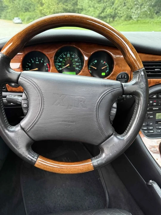 1999 Jaguar X308 XJ - Image 13 of 16