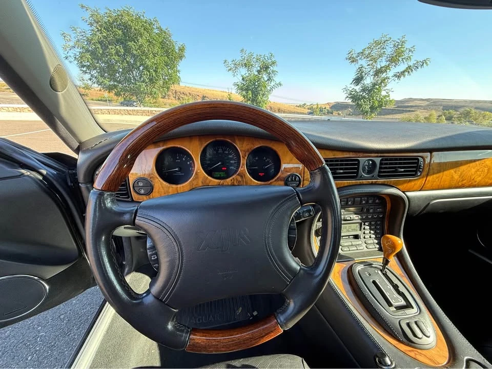1999 Jaguar X308 XJ - Image 9 of 15