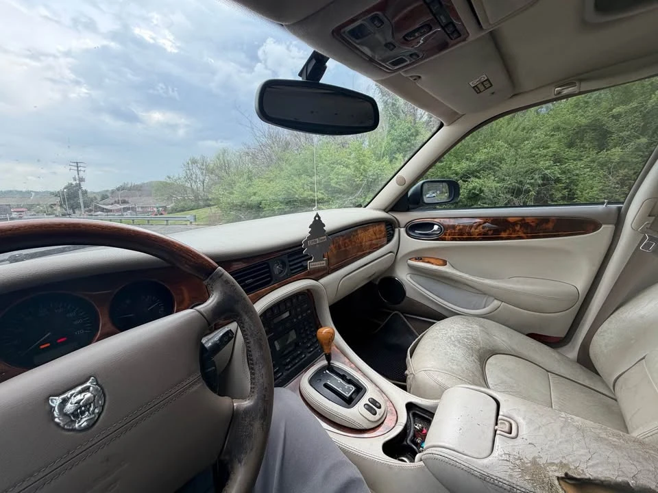 1999 Jaguar X308 XJ - Image 4 of 6
