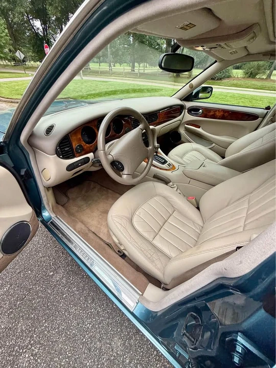 1999 Jaguar X308 XJ - Image 5 of 8