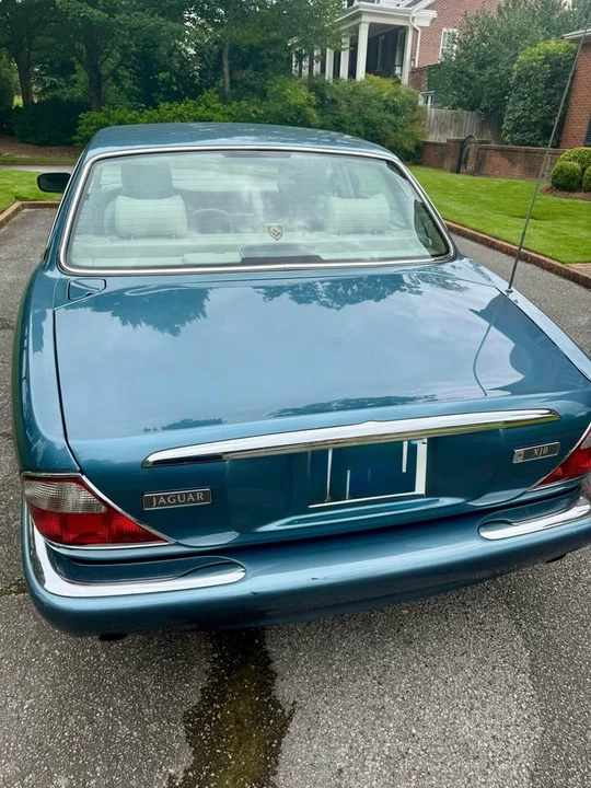 1999 Jaguar X308 XJ - Image 3 of 8