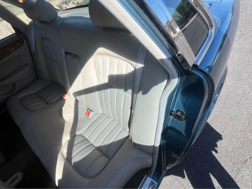 1999 Jaguar X308 XJ - Image 10 of 11