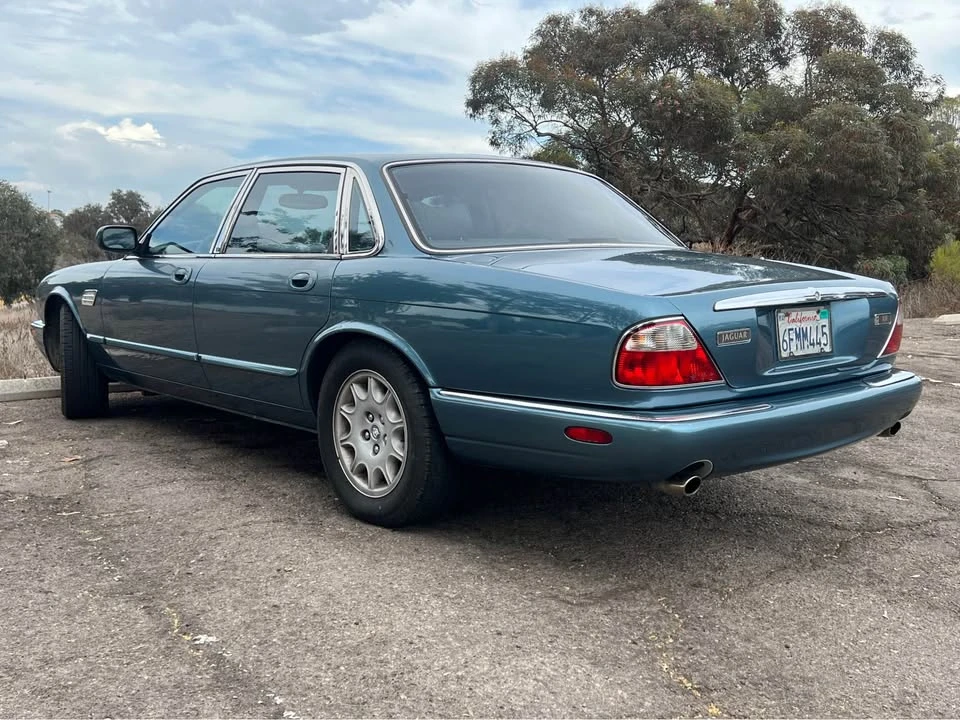 1999 Jaguar X308 XJ - Image 3 of 11