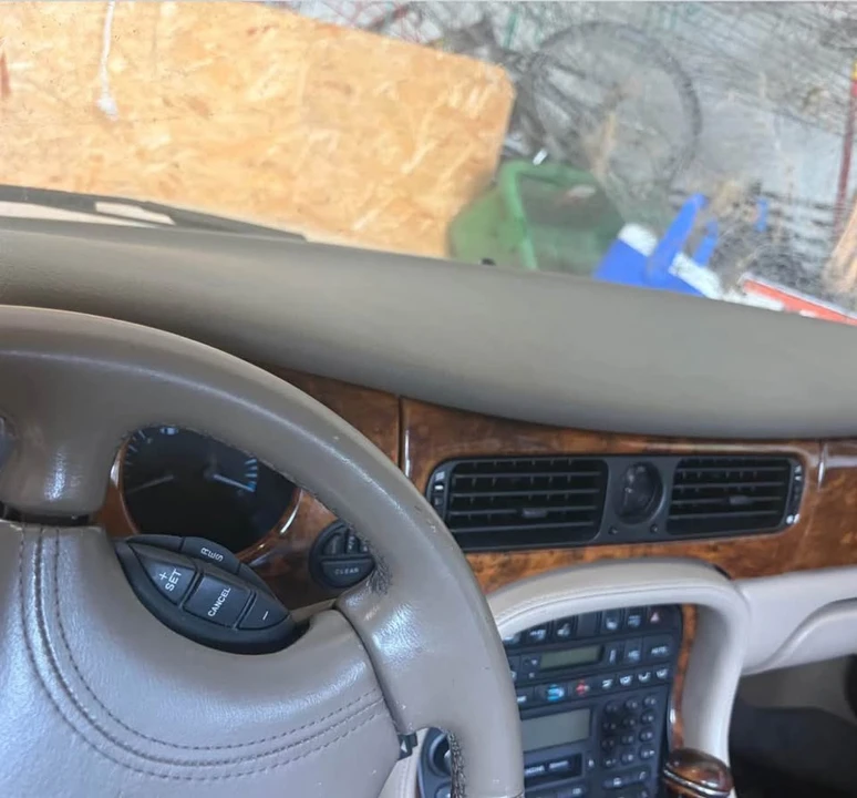 1999 Jaguar X308 XJ - Image 9 of 10