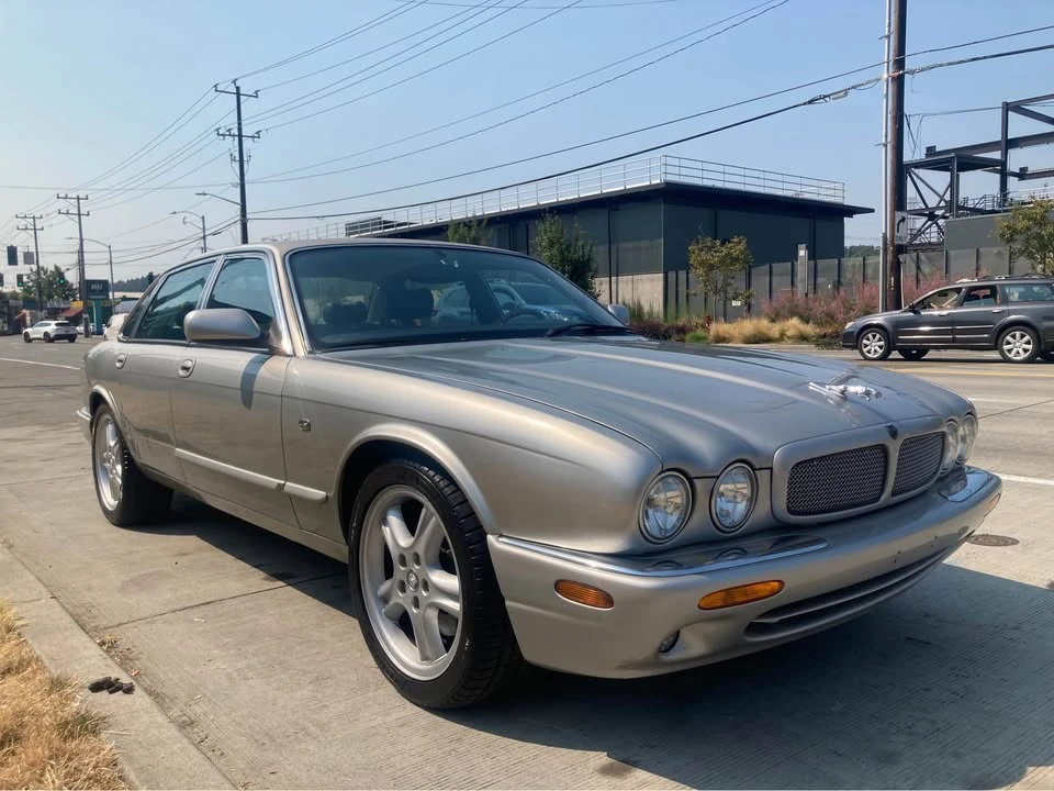 1999 Jaguar X308 XJ - Image 2 of 10