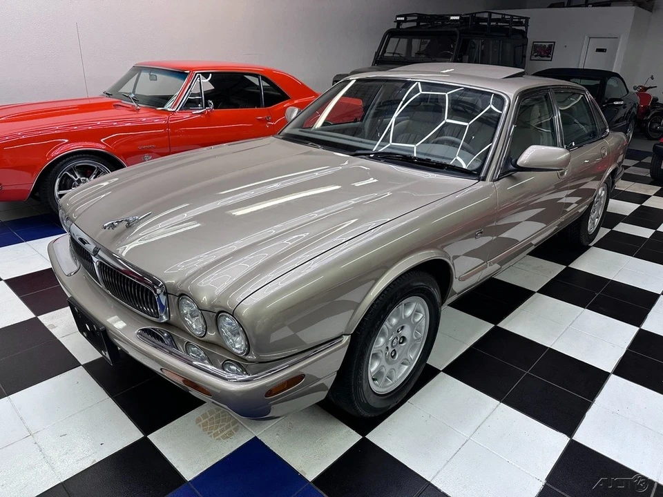 1999 Jaguar X308 XJ - Image 8 of 21