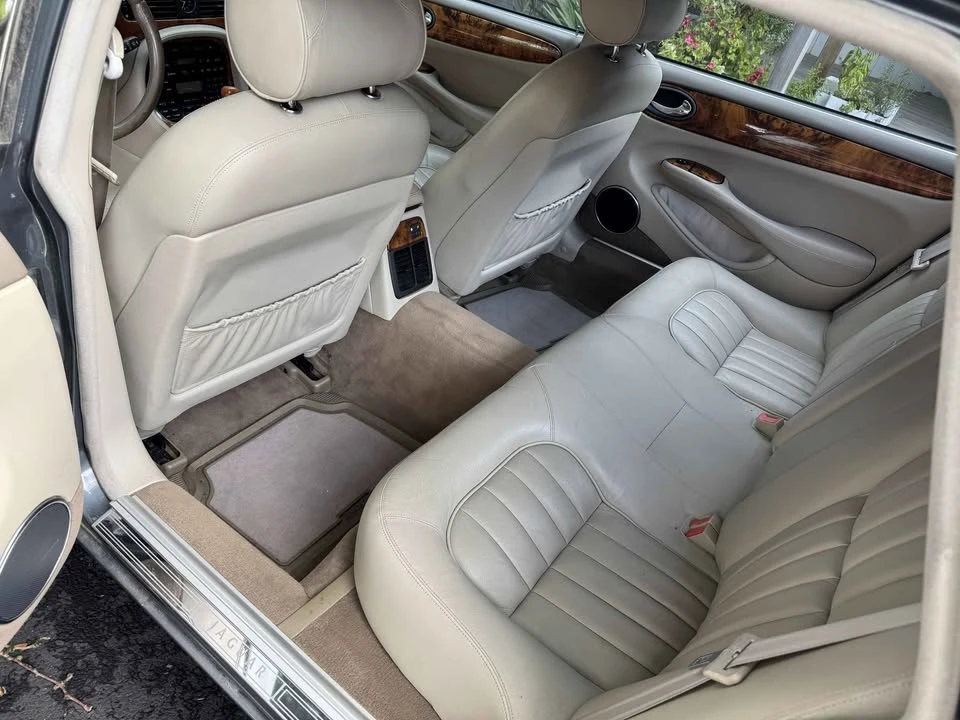 1999 Jaguar X308 XJ - Image 3 of 7
