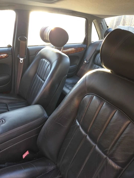 1999 Jaguar X308 XJ - Image 4 of 5